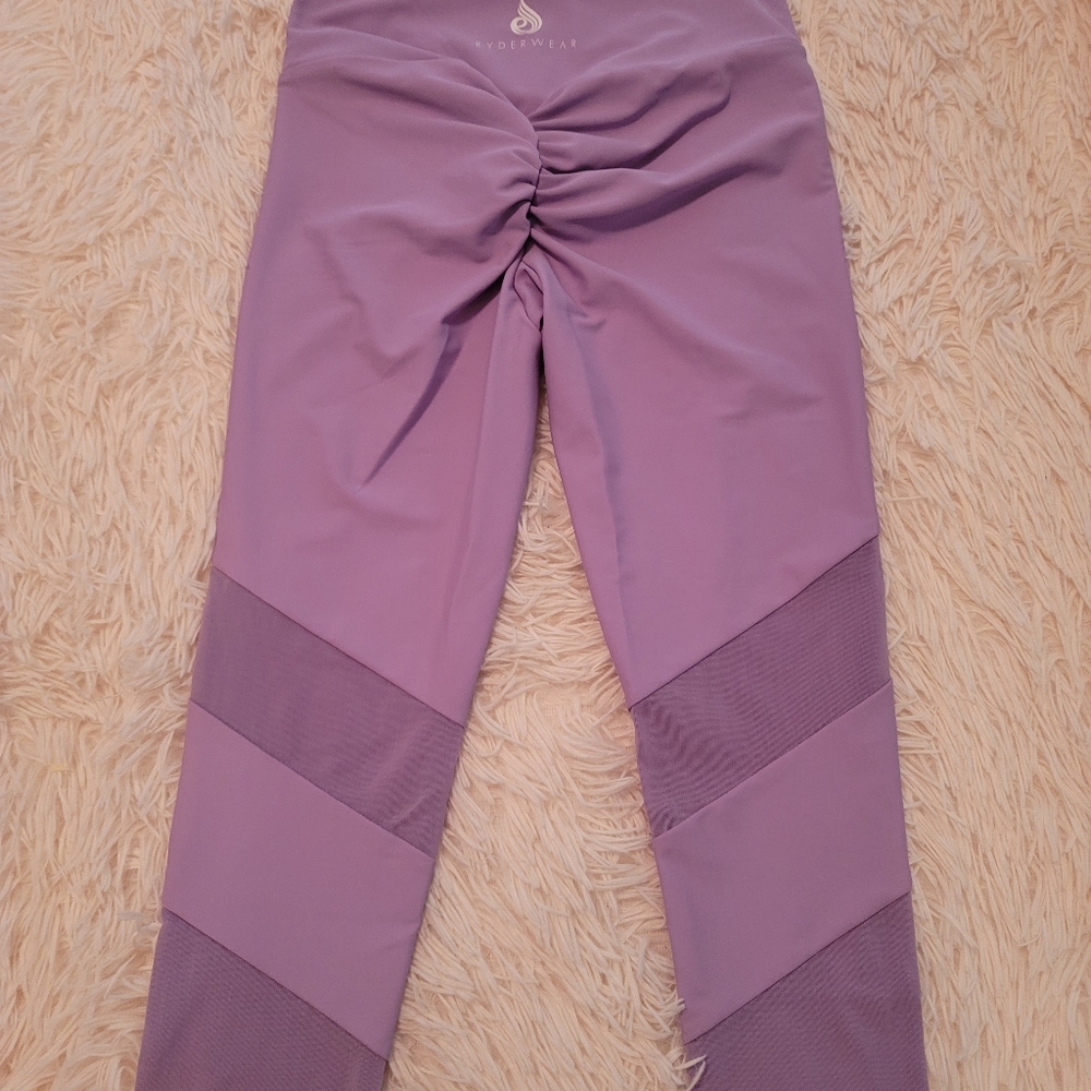 Ryderwear scrunch bum leggings with mesh